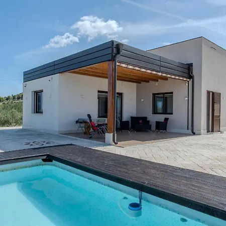 Ginevra * Santa Ninfa