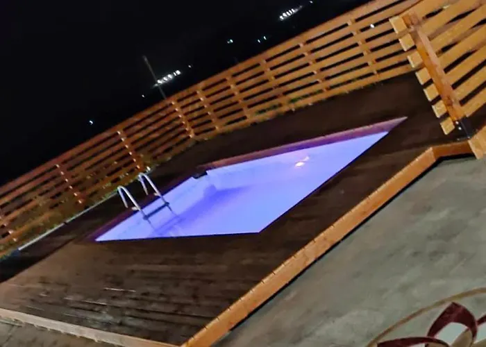 Ginevra Villa *